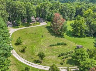 2161 Stacy Ln, Zanesville, OH 43701