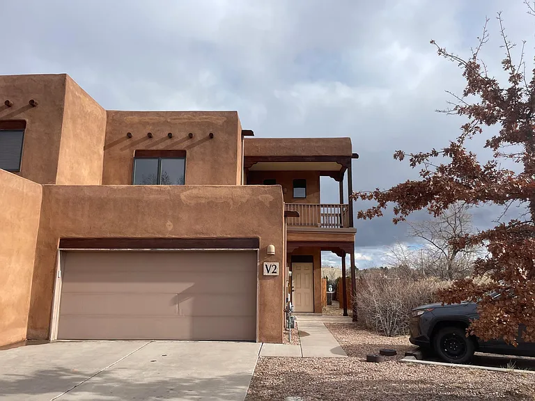 2600 W Zia Rd #V2 — Photo 1