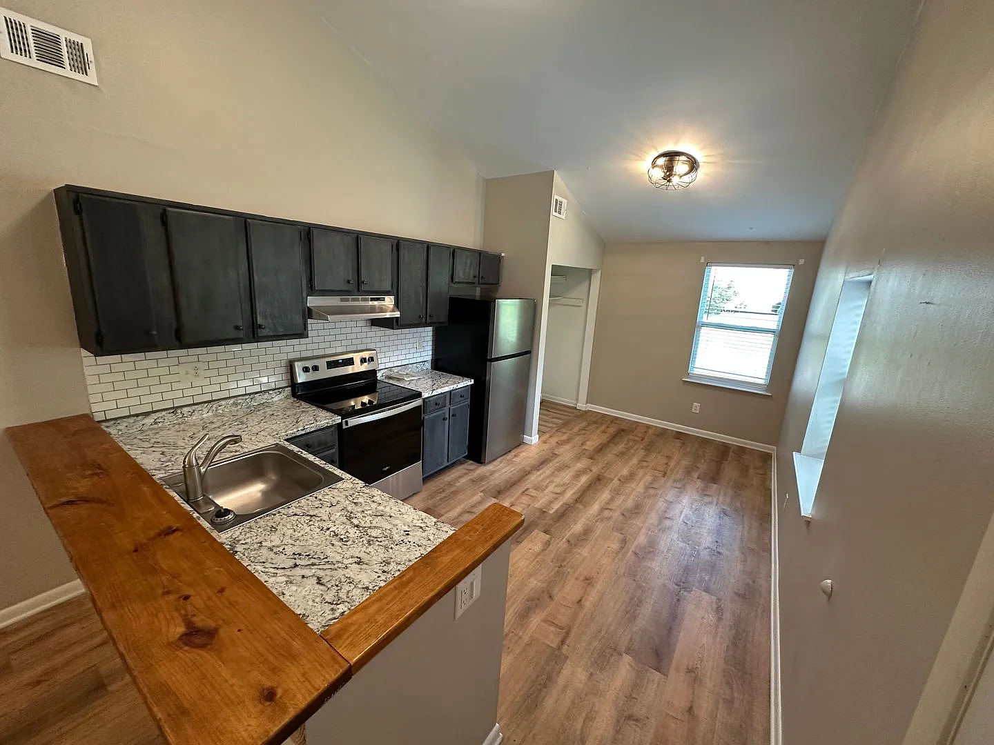 For Lease- 2 Bedroom Home In Old Hickory! — Photo 3