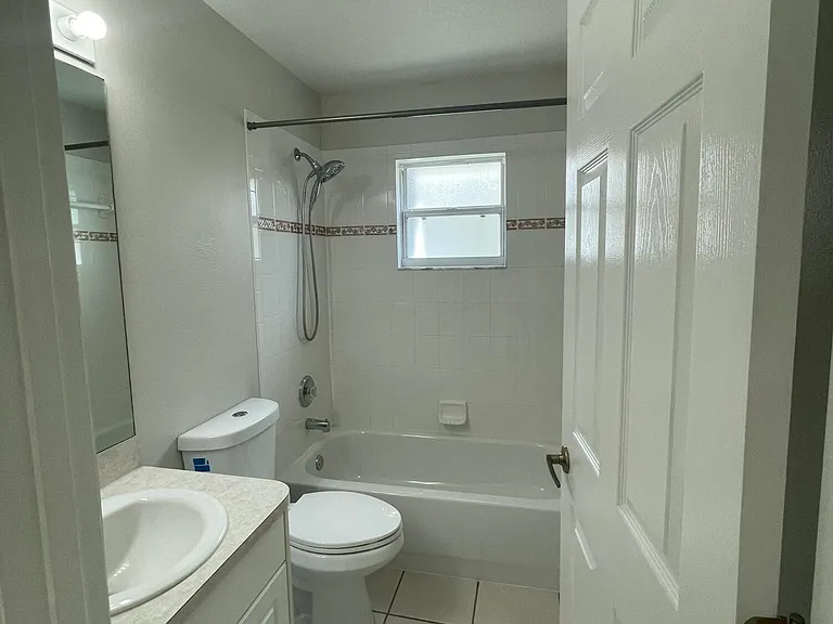 2071 Twelve Oaks Dr SE — Photo 18