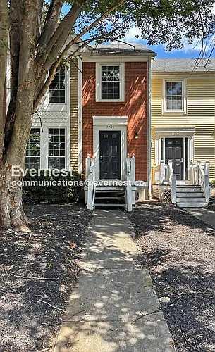 1268 Michigan Ave Photo 1
