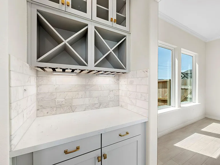 9806 Oakwood Trl — Photo 11