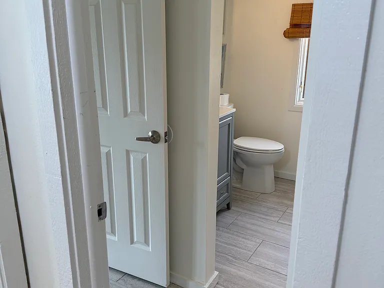 51 84th Ave — Photo 30