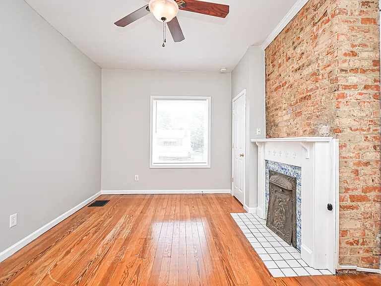 4221 Bell St — Photo 23
