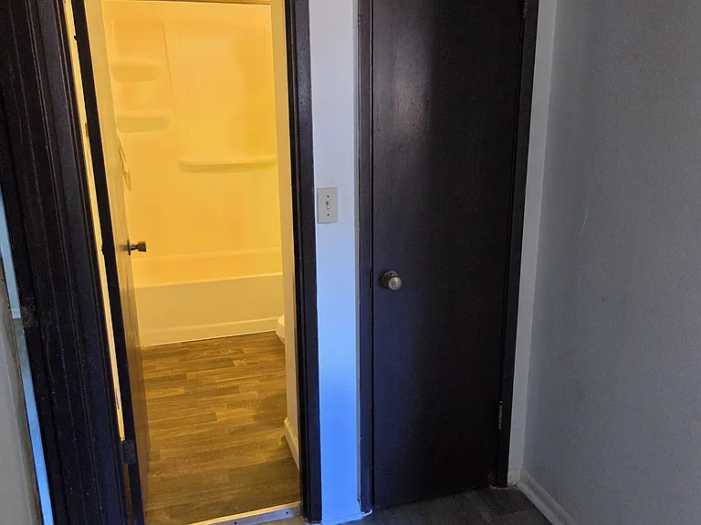 4615 S Henderson St #NA — Photo 11
