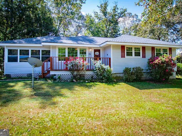 33 Armstrong Dr, Carrollton, GA 30117