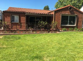 1399 Bresee Ave, Pasadena, CA 91104