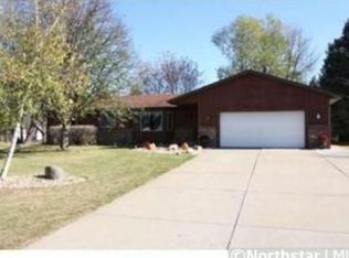 9115 Jareau Ave S, Cottage Grove, MN 55016