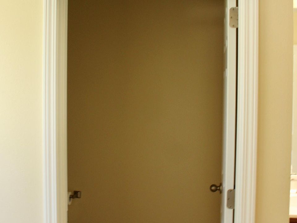 1st image of 115 Kailyn Ct