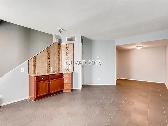 2nd image of 3770 Shirebrook Dr APT 78
