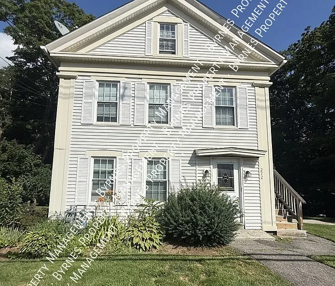 272 N Main St #BASEMENT — Photo 7