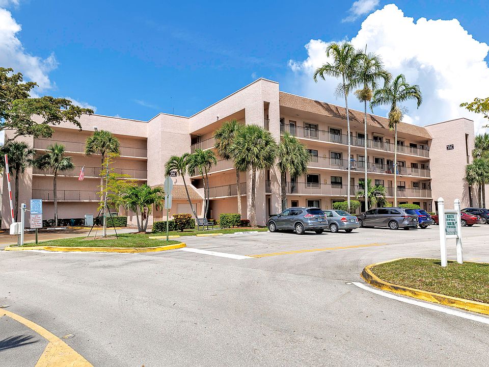 1st image of 2705 NW 104th Avenue #406