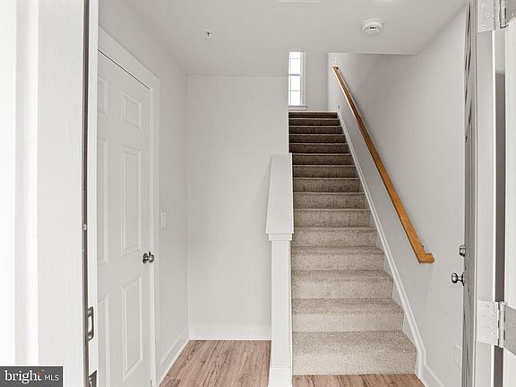 2nd image of 4110 Leroy Dr
