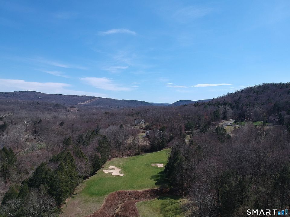 1st image of 4,10,12 River Oaks Lane