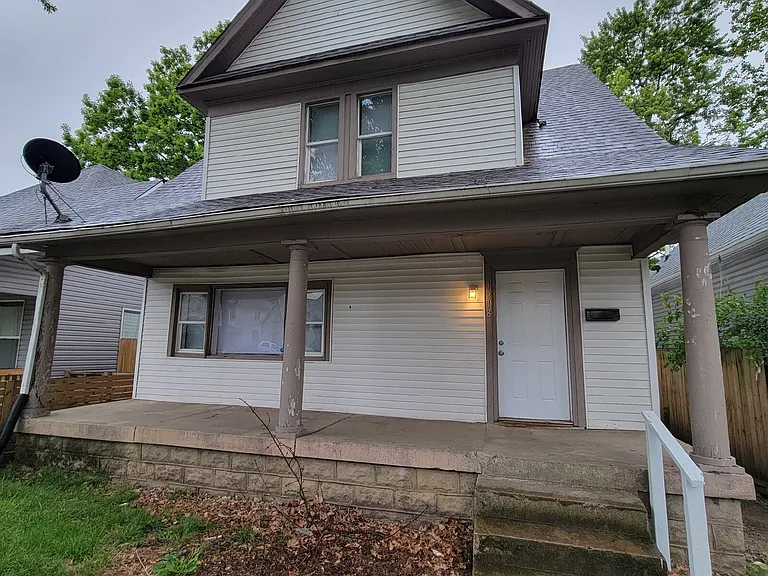 1218 Saint Peter St — Photo 2