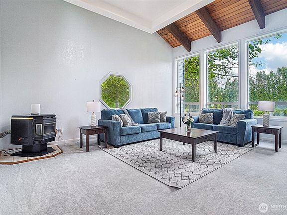 3rd image of 15131 257th Avenue SE