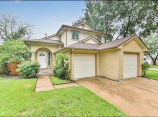 10327 Brickyard Ct, Houston, TX 77041