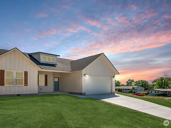 225 W Linden Avenue, Moses Lake, WA 98837