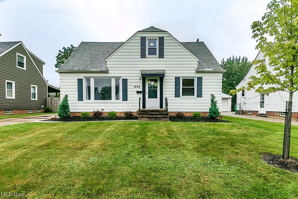 1678 Byron Dr, Mayfield Heights, OH 44124 Zillow