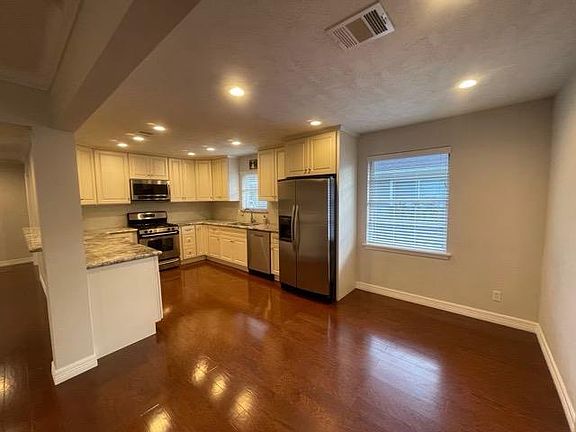 5th image of 5418 Dumfries Dr