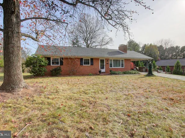 114 N Main St, Keedysville, MD 21756