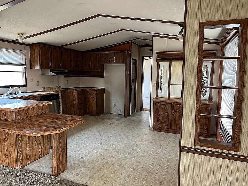 Kitchen and dining nook