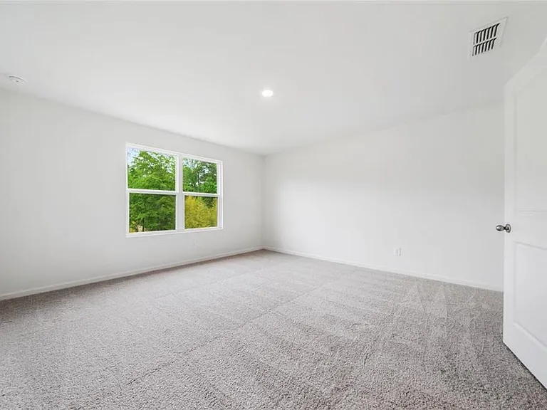 602 Jervis Way — Photo 32