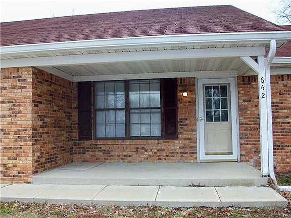 2nd image of 642 Hickory Dr
