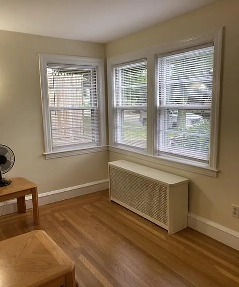 285 Knollwood Ave — Photo 4