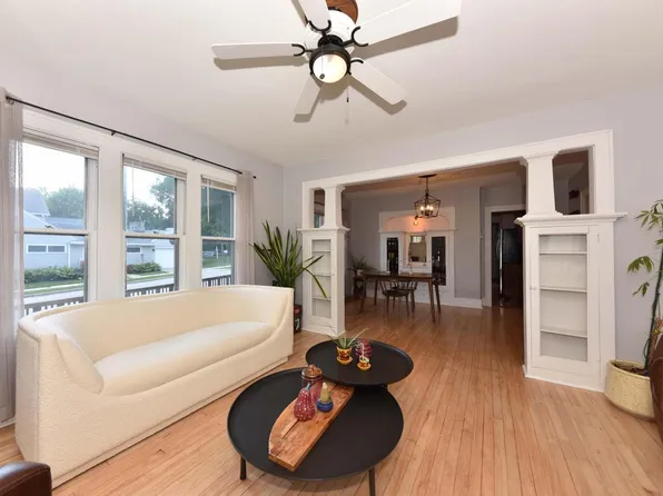 W161N9057 Hayes AVENUE, Menomonee Falls, WI 53051