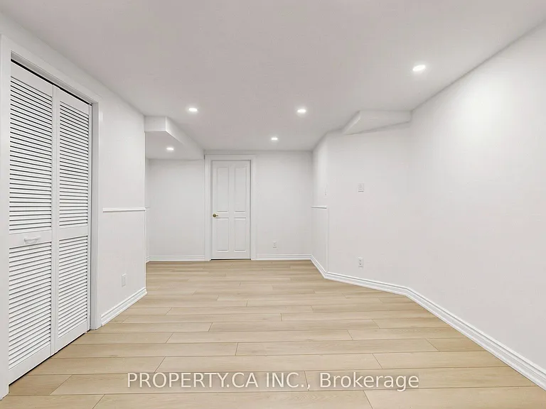 1469 Brentano Blvd — Photo 42