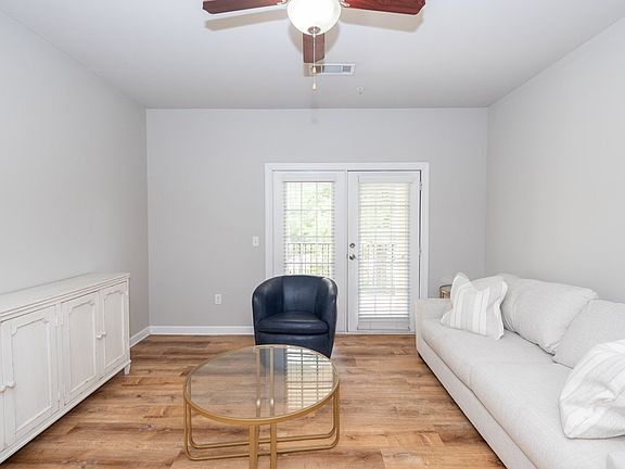 4th image of 1101 Molly Barr Rd APT 106
