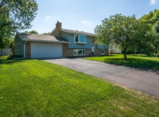 16082 Finland Ave, Rosemount, MN 55068