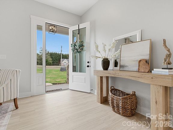 3rd image of 1133 White Jenkins Rd