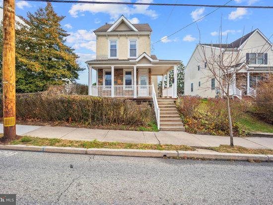 321 Franklin Ave, Phoenixville, PA 19460