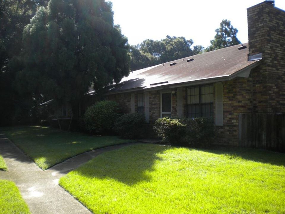 1st image of 1440 N 61st Ave #C