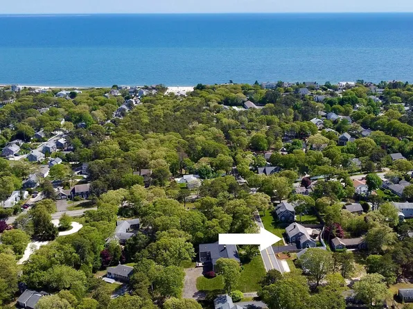 66 Earle Road, West Harwich, MA 02671