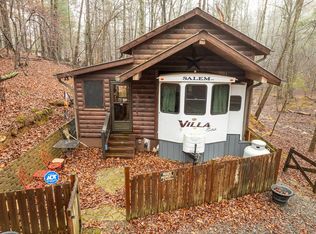 190 26th St, Ellijay, GA 30540