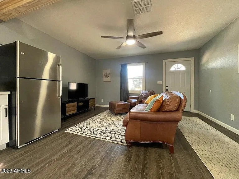 1808 E Yale St #4 — Photo 5