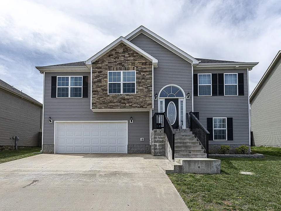 1391 Freedom Dr