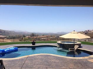 525 Black Canyon Pl, Ramona, CA 92065