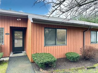 421 Asbury Rdg #421, Shelton, CT 06484