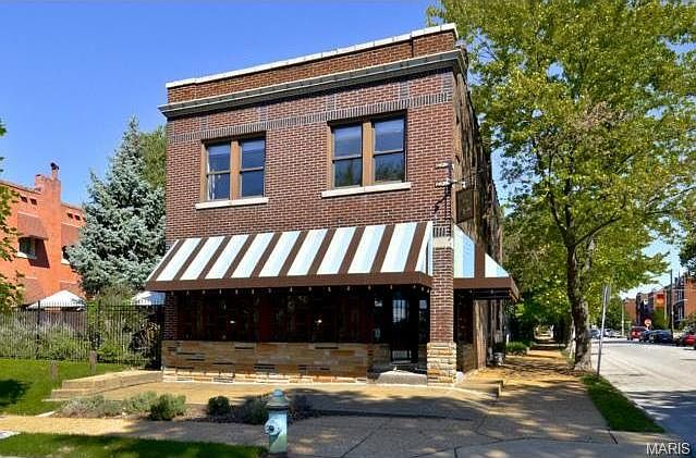 1st image of 1901 Withnell Ave