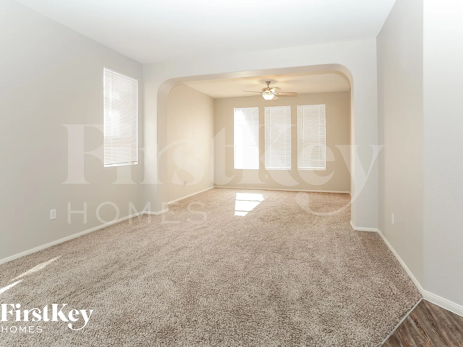 4 bed, 4.5 bath, 2556 sqft, $2,480 — Photo 2