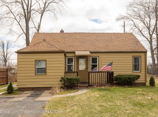 823 Loa St, Lansing, MI 48910