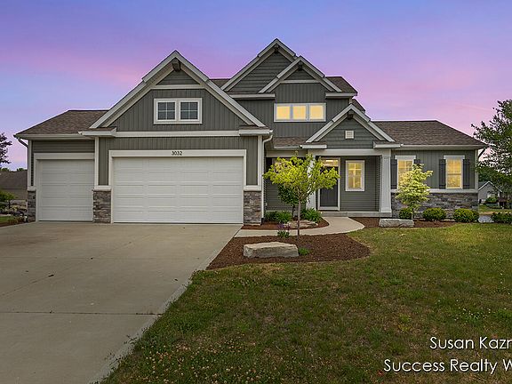 2nd image of 3032 Red Alder Dr