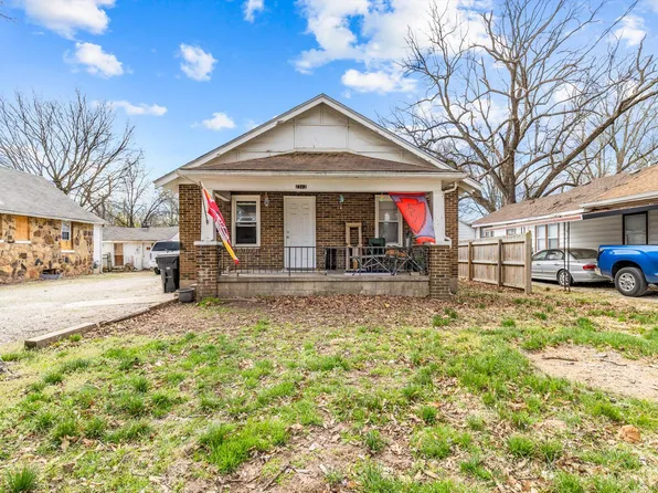 2312 W Walnut Street, Springfield, MO 65806