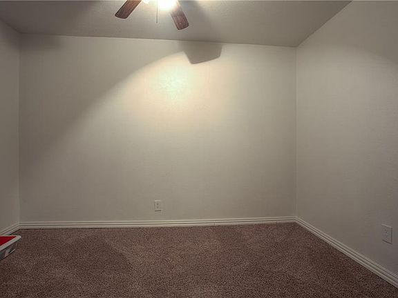 4th image of 3313 Statler Dr