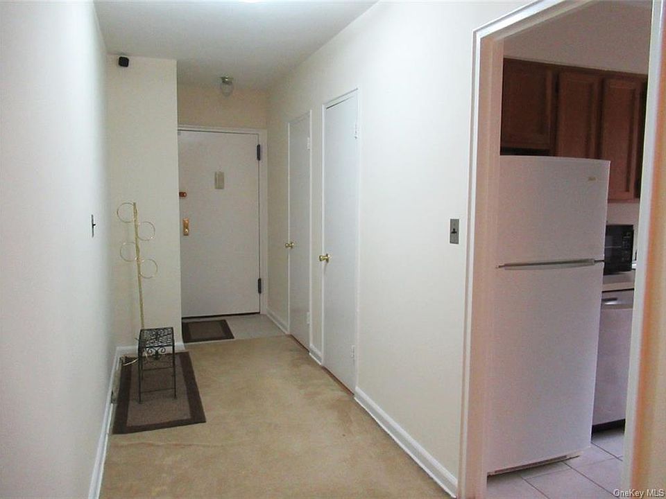 3 Bryant Crescent UNIT 2M, White Plains, NY 10605 MLS H6260792 Zillow