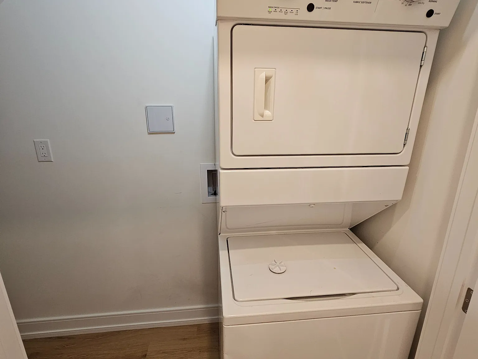 2 bed, $2,850 — Photo 4